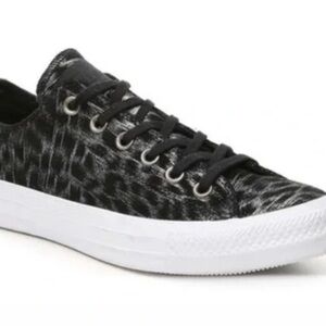 Converse Chuck Taylor Leather Shimmer Leopard Print Sneakers size 10 IMMACULATE